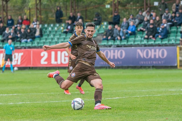 击败坚韧的 击败坚韧的